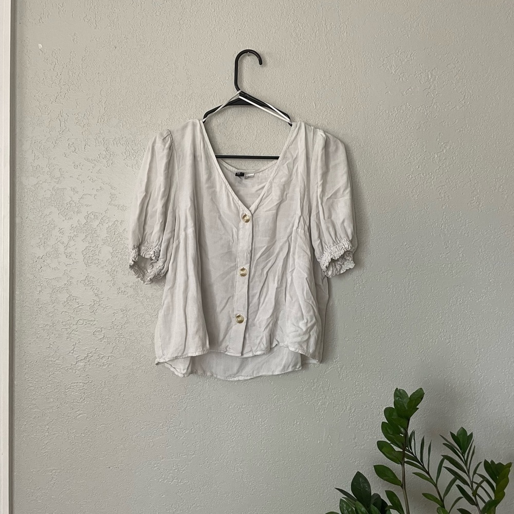 H&M divided top